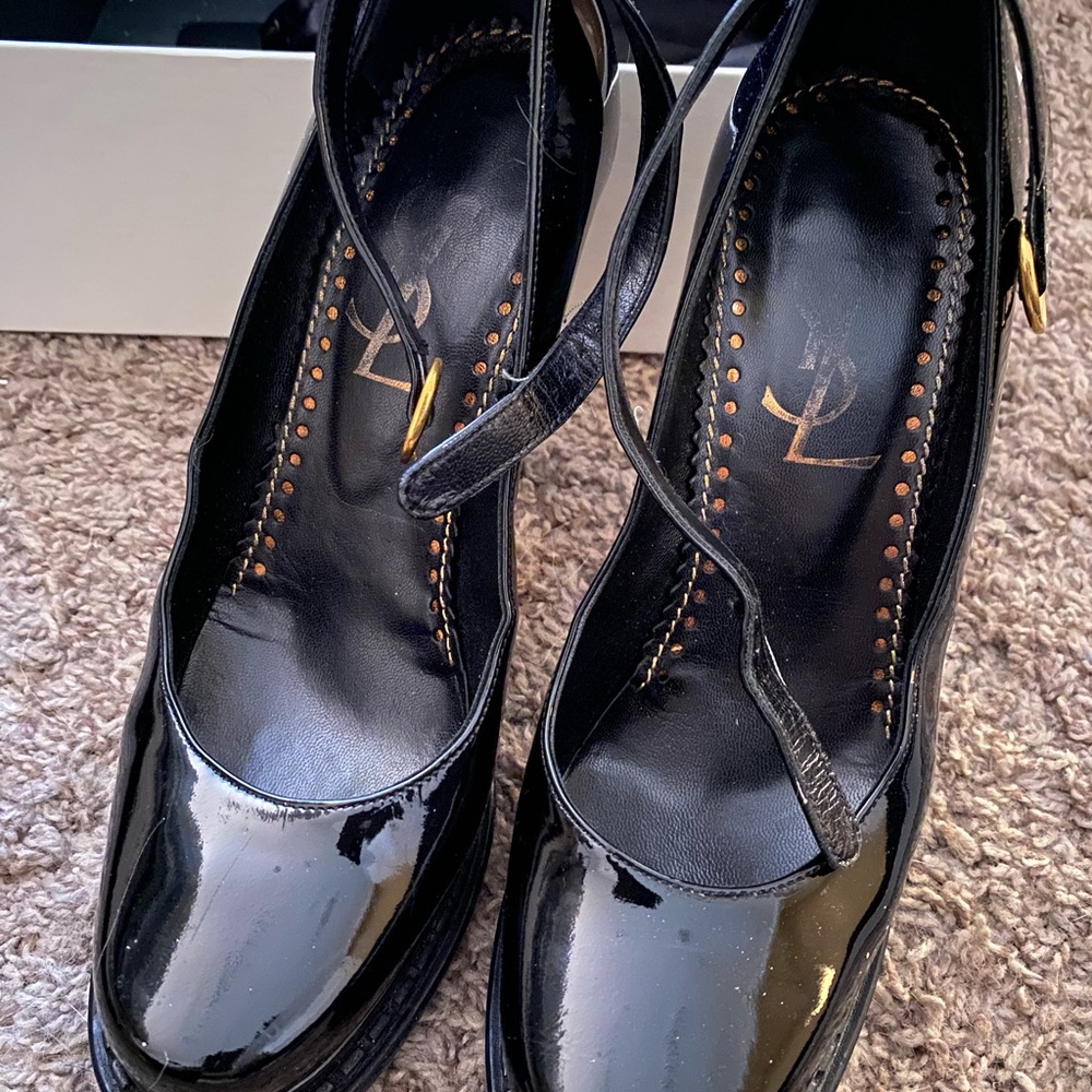 Yves St Laurent Jeanne 90 Pump Moon Calf